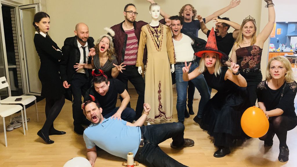 Flow theatre community